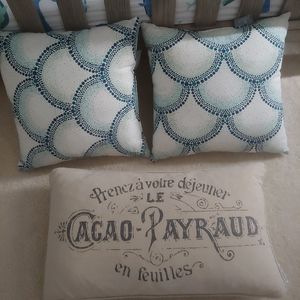 Decorative Pillows